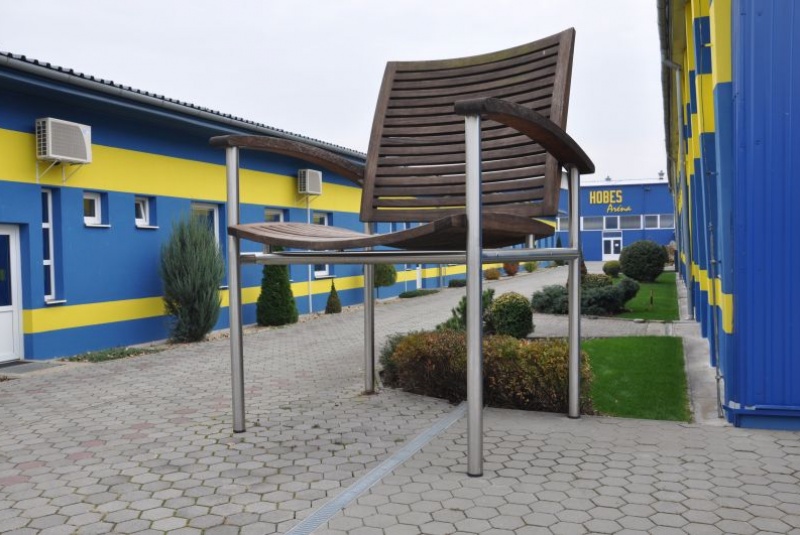 HOBES Slovakia s.r.o. - areál spoločnosti O spoločnosti / HOBES Slovakia s.r.o. - areál spoločnosti - foto