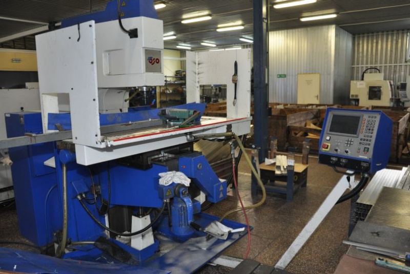 Výroba nerezového záhradného 2 / Stroje - foto Výroba nerezového záhradného 2 / Stroje - foto